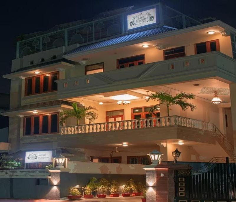 Готель Jaipur Bungalow Екстер'єр фото